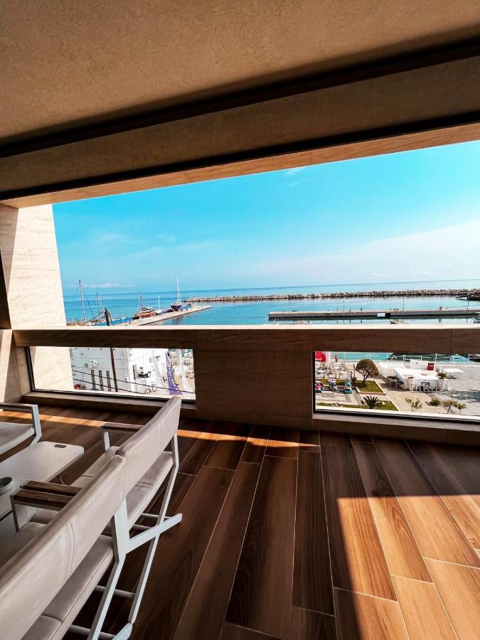 Porto Marine Hotel 帕拉塔蒙 外观 照片