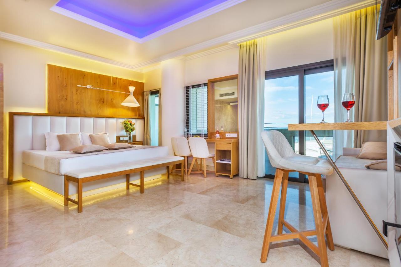 Porto Marine Hotel 帕拉塔蒙 外观 照片